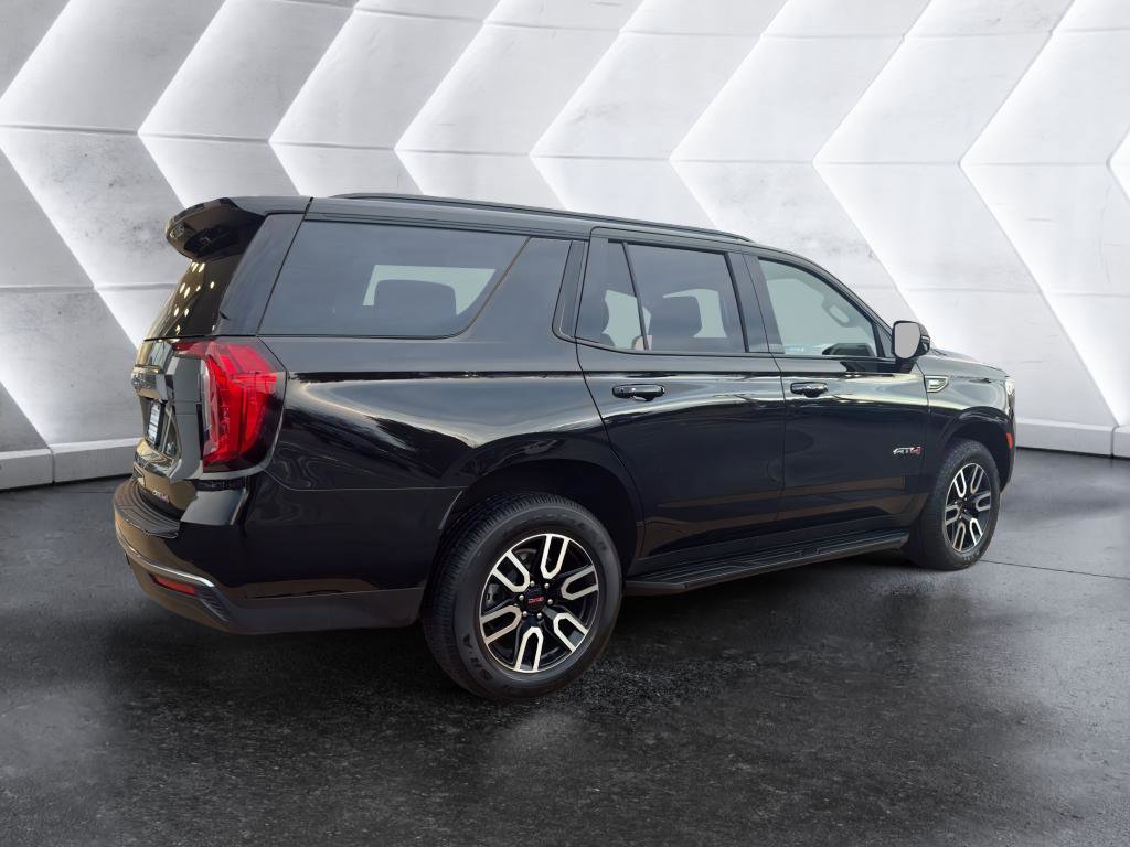 Used 2024 GMC Yukon AT4 w/ Technology Package image 5