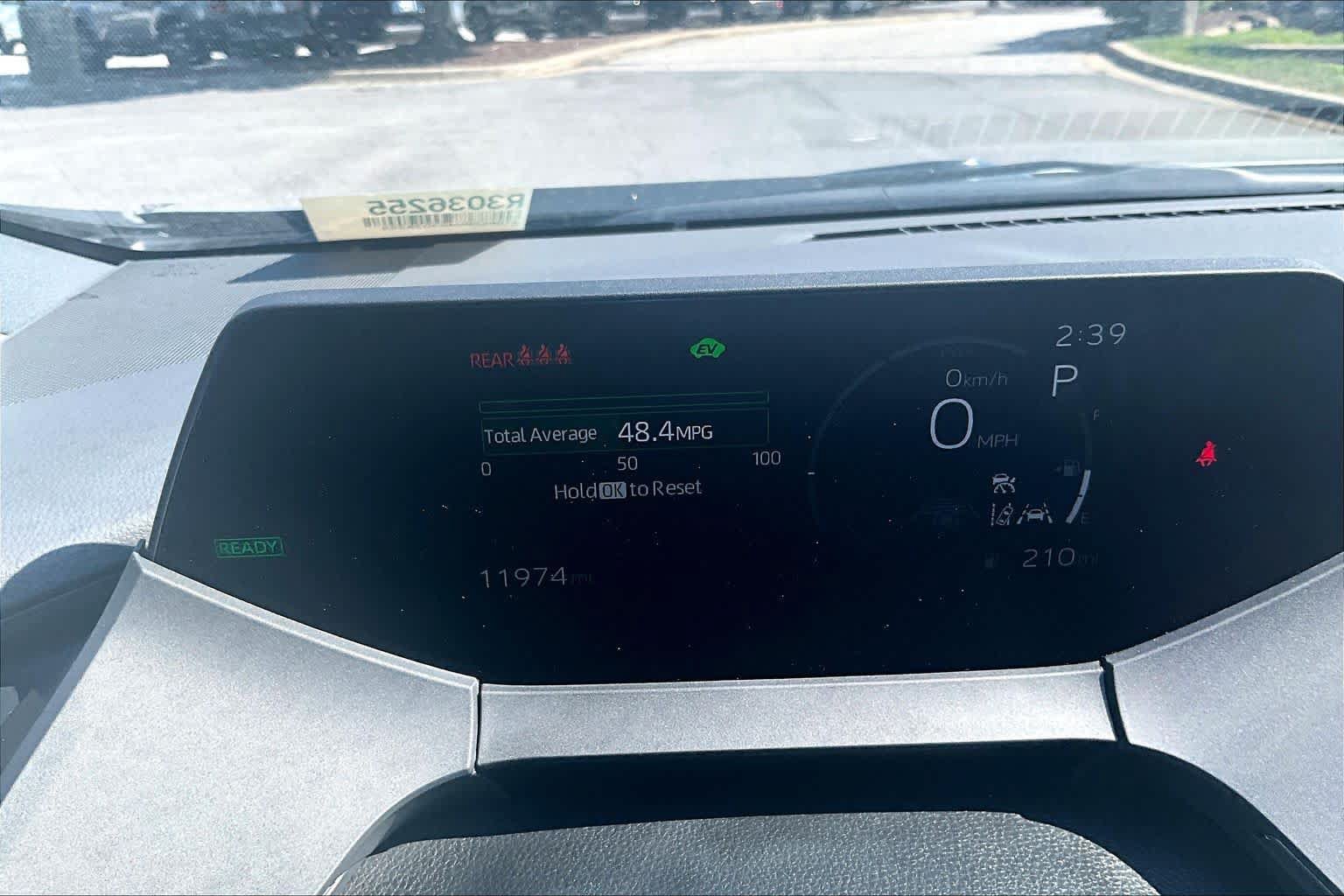 Used 2024 Toyota Prius XLE FWD image 25