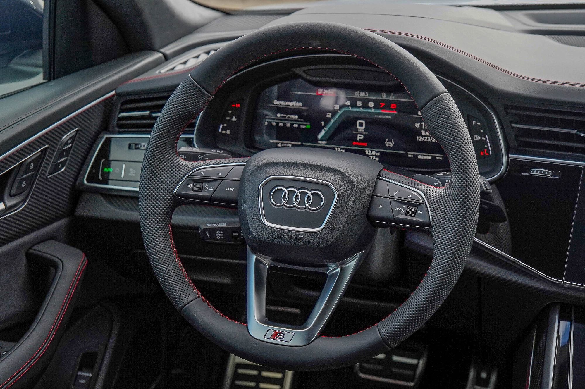 New 2026 Audi SQ8 Prestige image 21