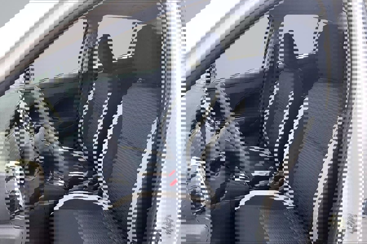 Used 2021 Nissan Versa SV image 25