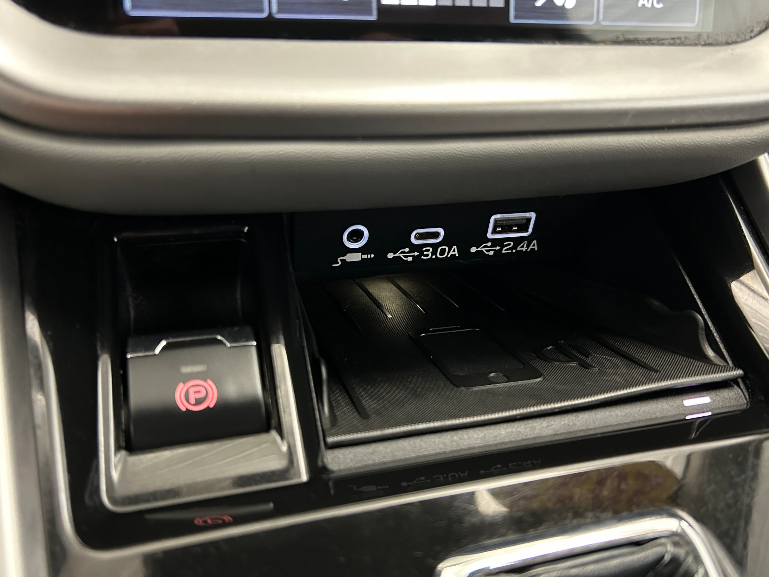 Used 2023 Subaru Outback Premium AWD/4WD image 11