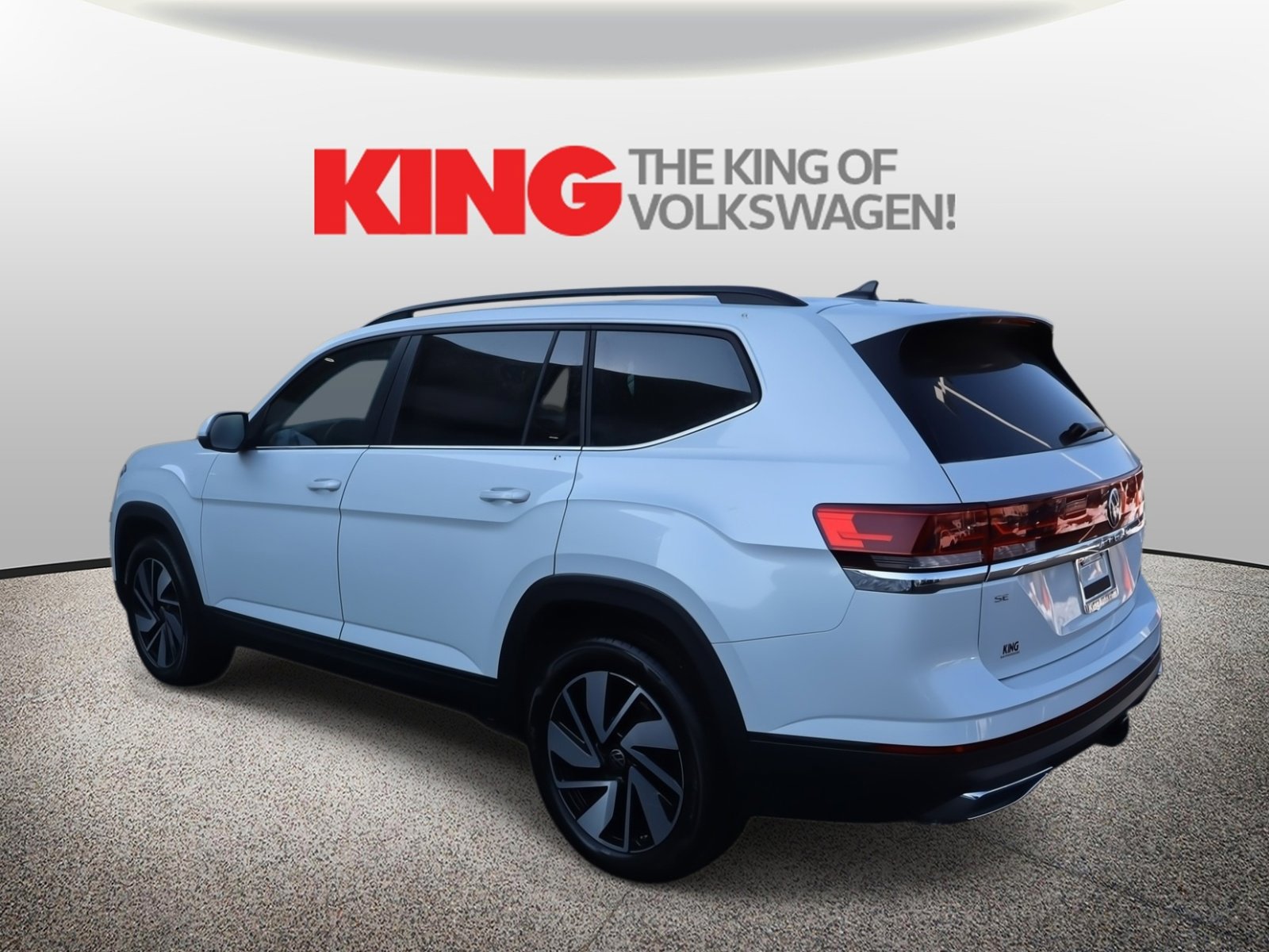 New 2026 Volkswagen Atlas SE image 6