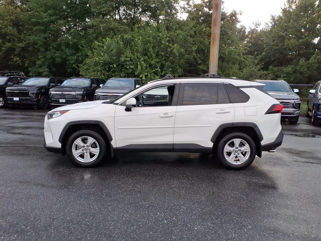 Used 2019 Toyota RAV4 XLE w/ All Weather Liner Package AWD/4WD image 6