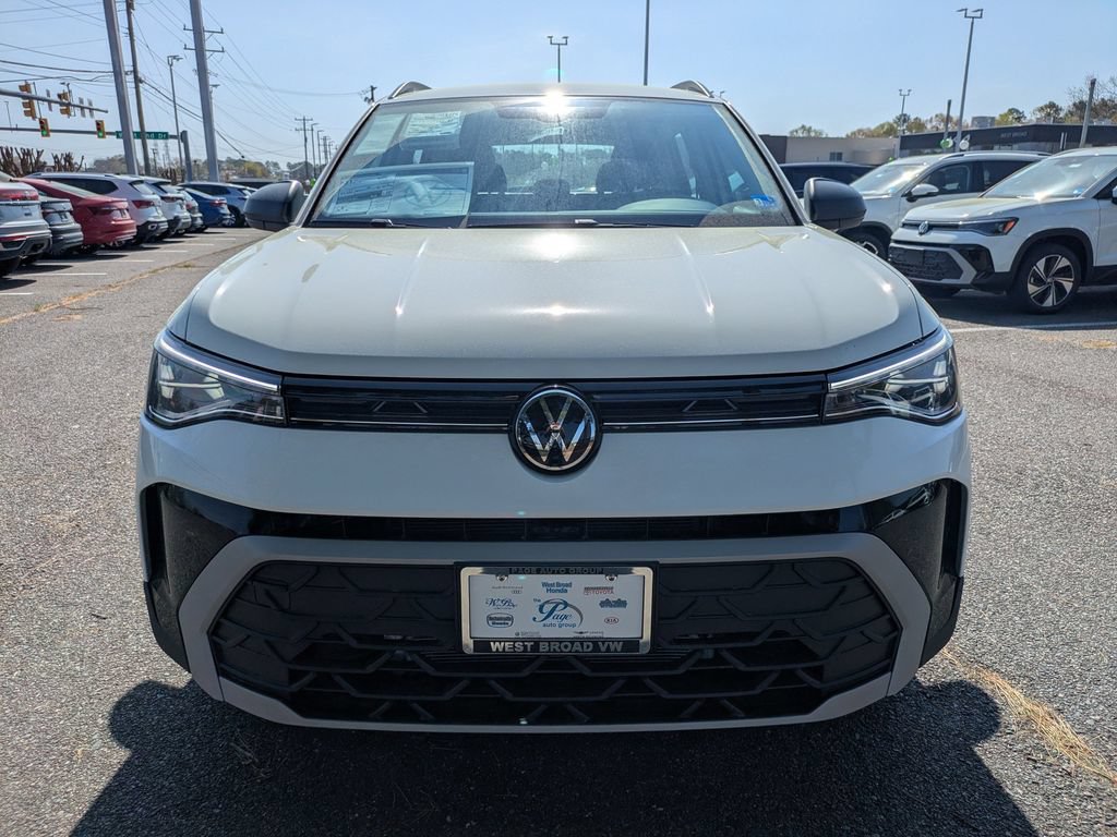 New 2026 Volkswagen Taos S FWD image 9