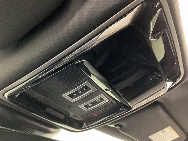 Used 2020 Land Rover Range Rover Velar R-Dynamic S AWD/4WD image 26