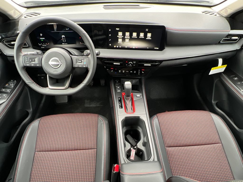 New 2026 Nissan Kicks SR w/ Cold Weather Package AWD/4WD image 17