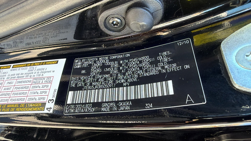 Used 2011 Toyota 4Runner Limited AWD/4WD image 29