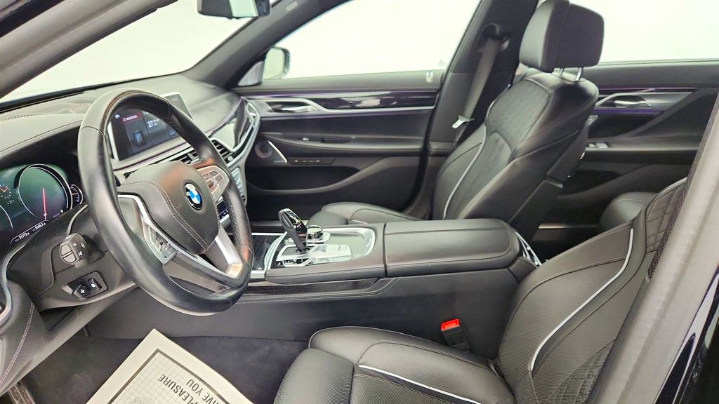 Used 2019 BMW 750i xDrive image 17