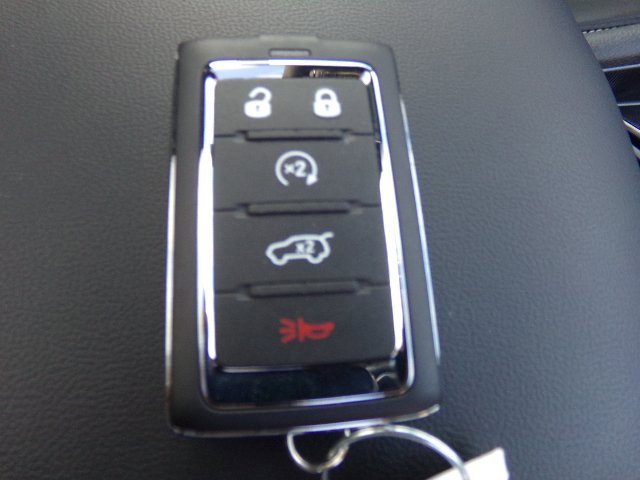 Used 2024 Jeep Grand Cherokee Limited 4xe image 34