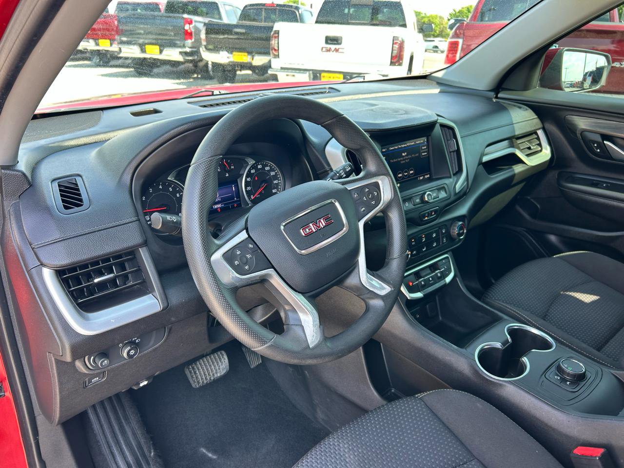Used 2022 GMC Terrain SLE FWD image 6