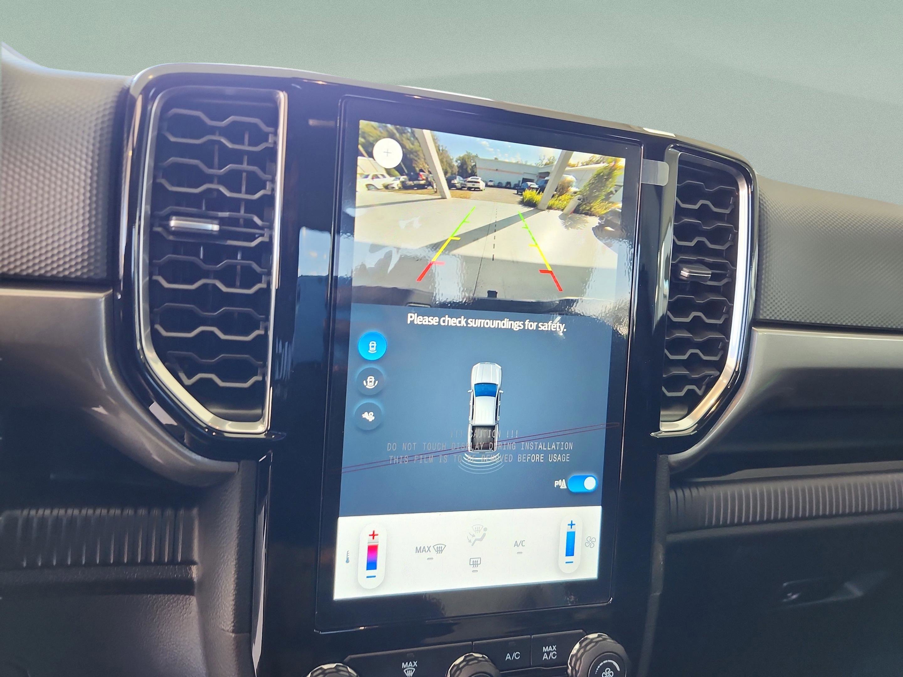 New 2025 Ford Ranger XLT w/ Trailer Tow Package RWD image 29