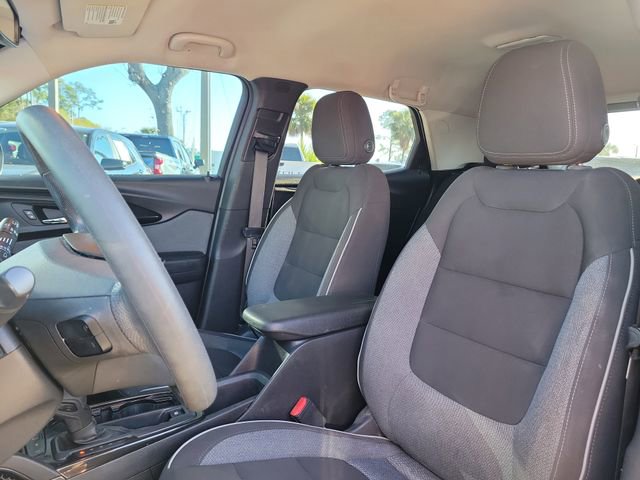 Certified 2022 Chevrolet TrailBlazer LT w/ Convenience Package image 16