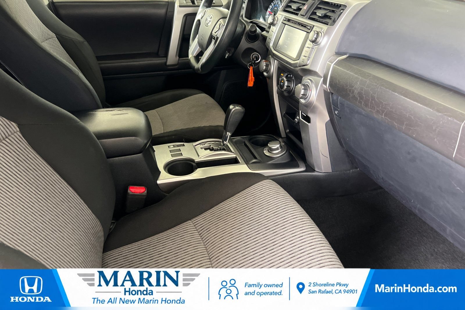 Used 2016 Toyota 4Runner SR5 AWD/4WD image 19