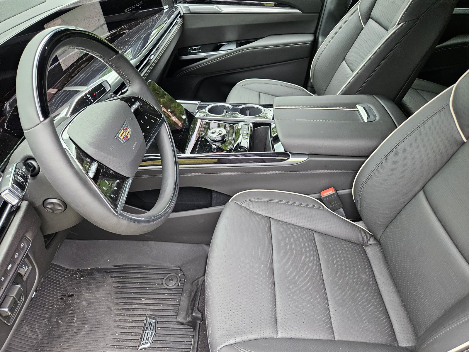 New 2026 Cadillac Escalade Sport w/ Touring Package AWD/4WD image 9