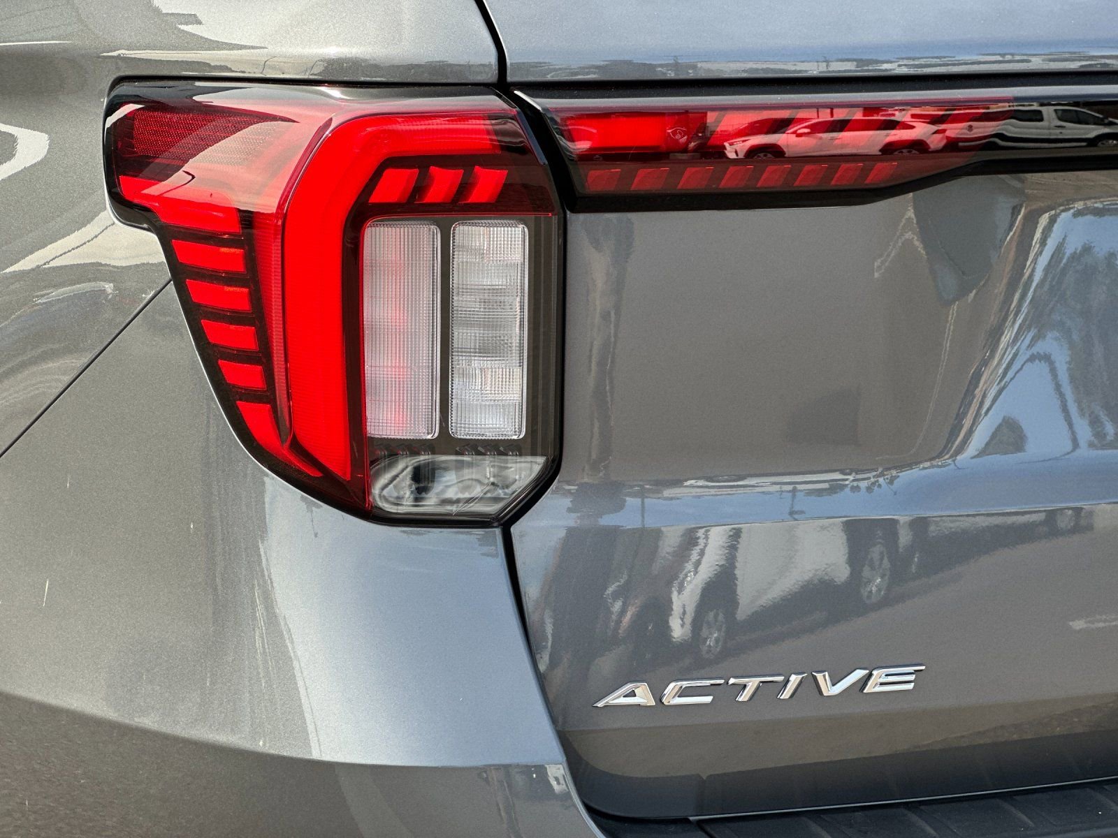 New 2025 Ford Explorer Active w/ Active Comfort Package image 34