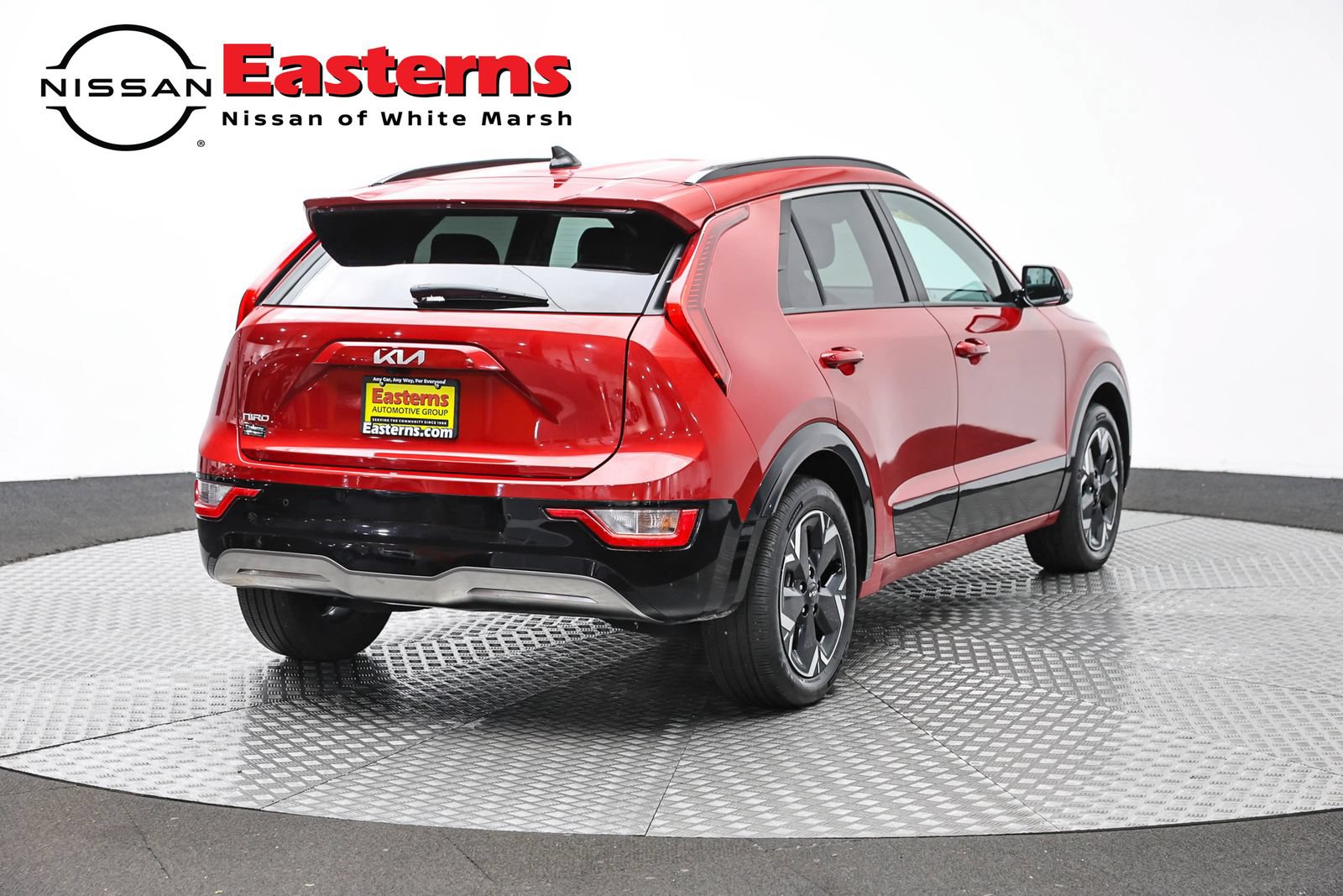 Used 2023 Kia Niro Wind w/ Wind Preserve Package FWD image 5
