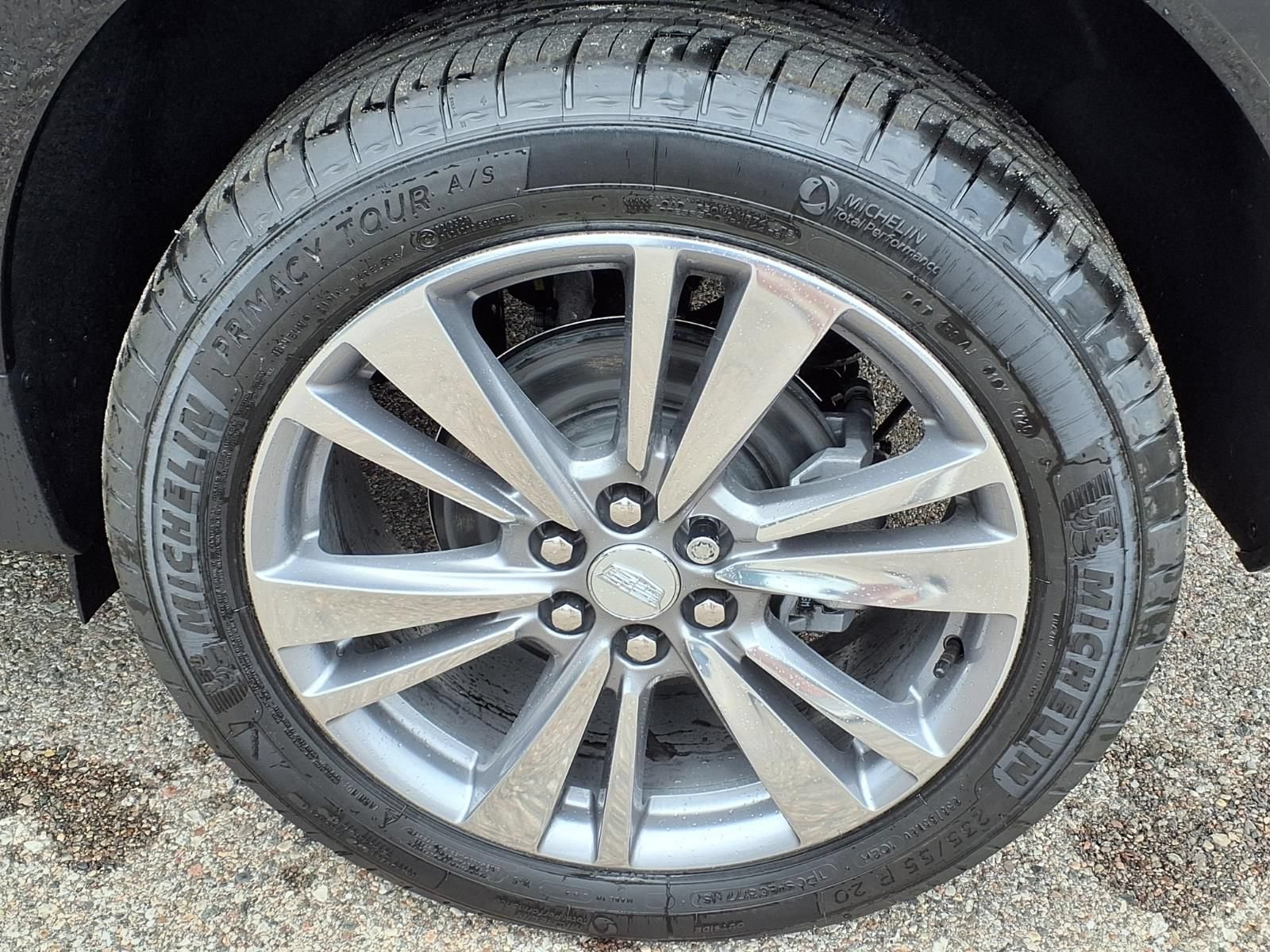 New 2026 Cadillac XT5 Premium Luxury w/ LPO, Floor Liner Package AWD/4WD image 7