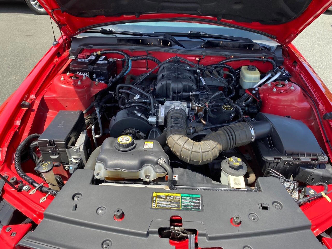 Used 2005 Ford Mustang Convertible RWD image 19