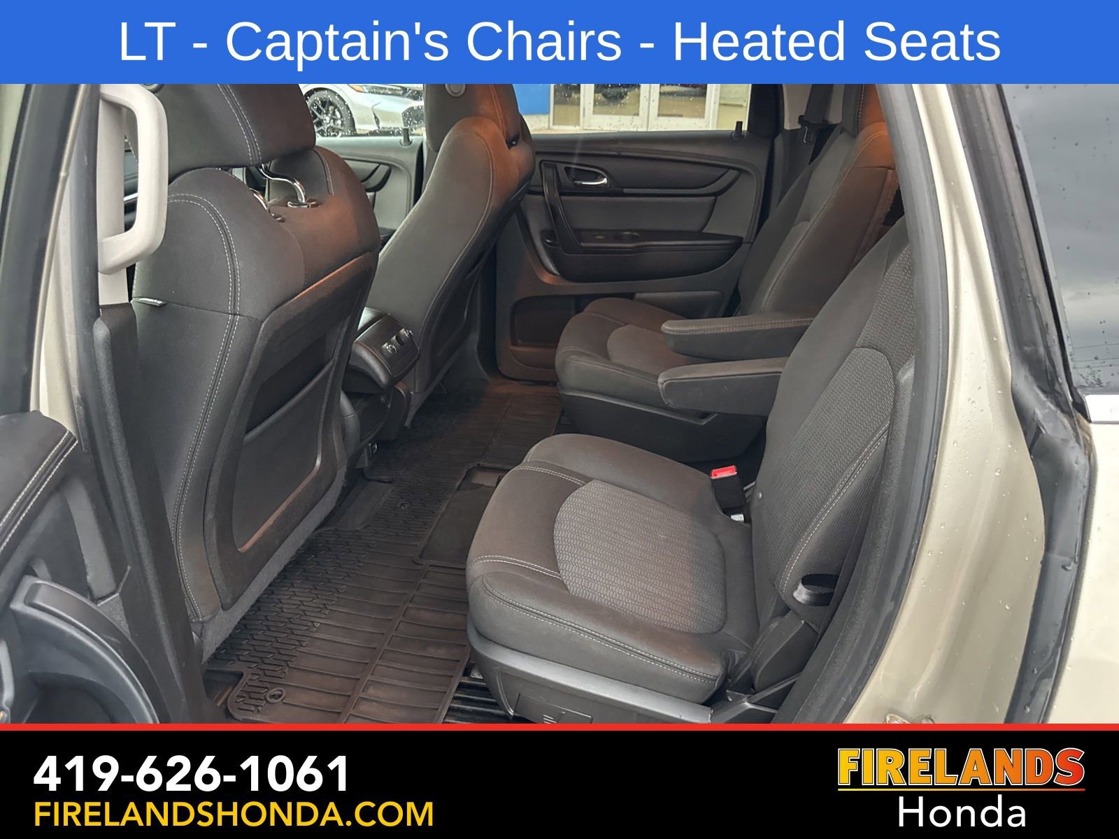 Used 2017 Chevrolet Traverse LT w/ Style and Technology Package image 24