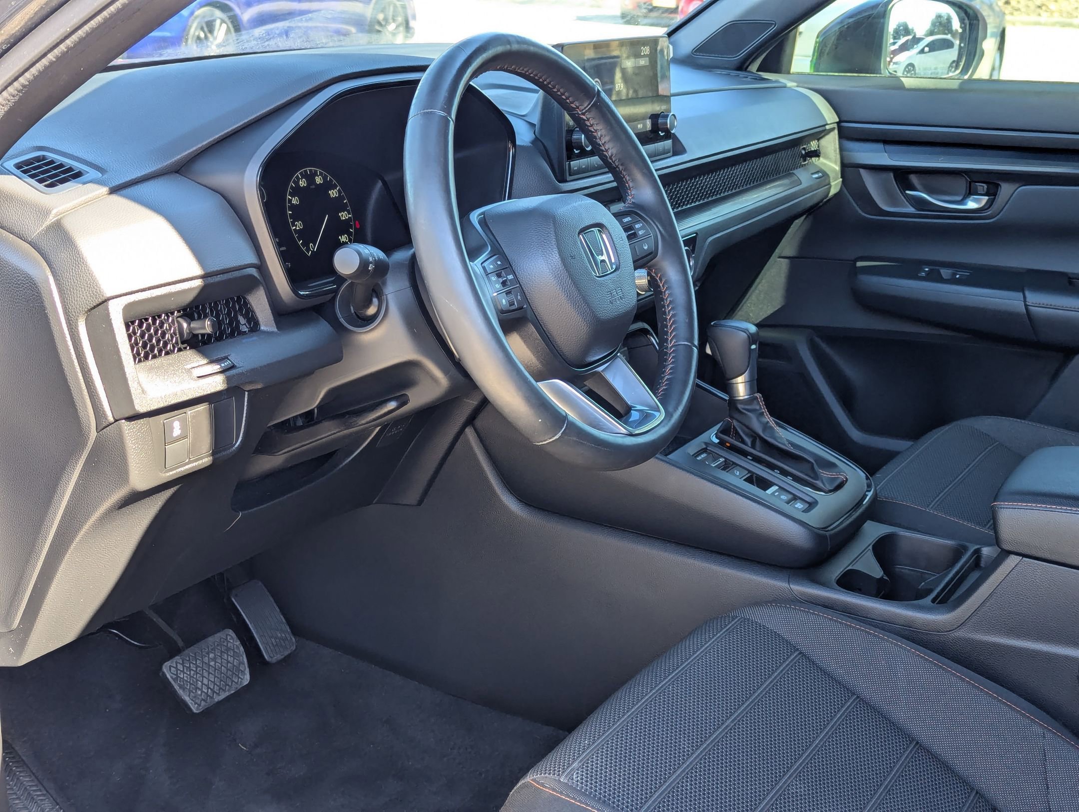 Used 2024 Honda CR-V Sport image 13