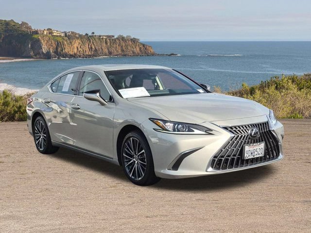 Used 2023 Lexus ES 300h w/ Premium Package FWD image 3