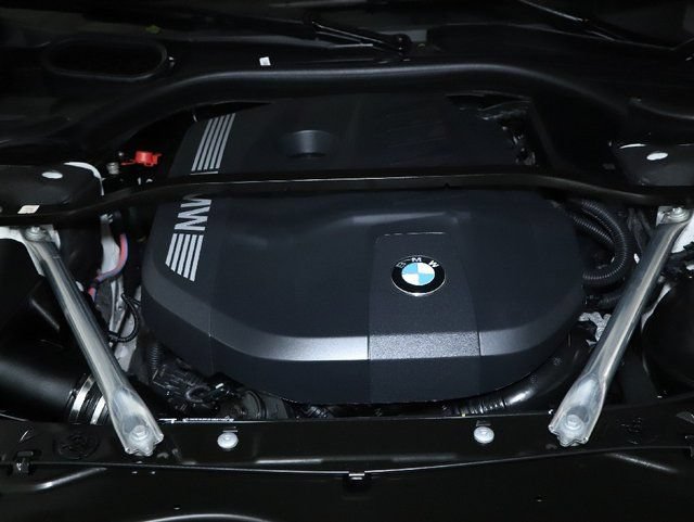 Used 2026 BMW 740i xDrive AWD/4WD image 38