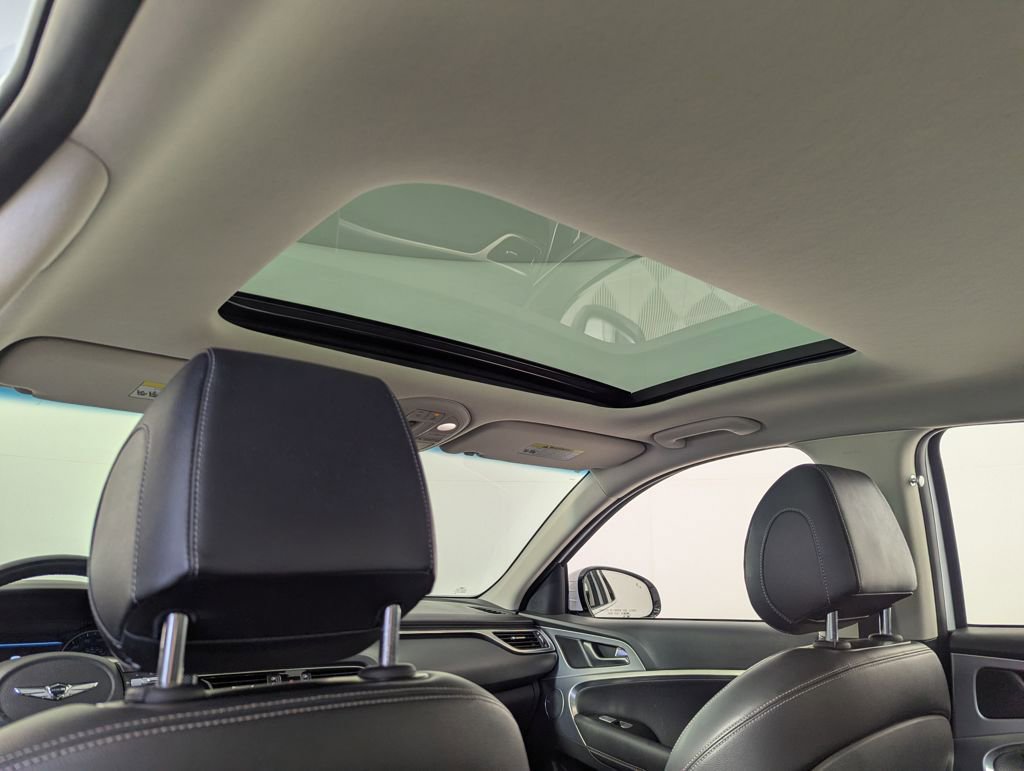 Used 2019 Genesis G70 2.0T Advanced w/ Elite Package image 13