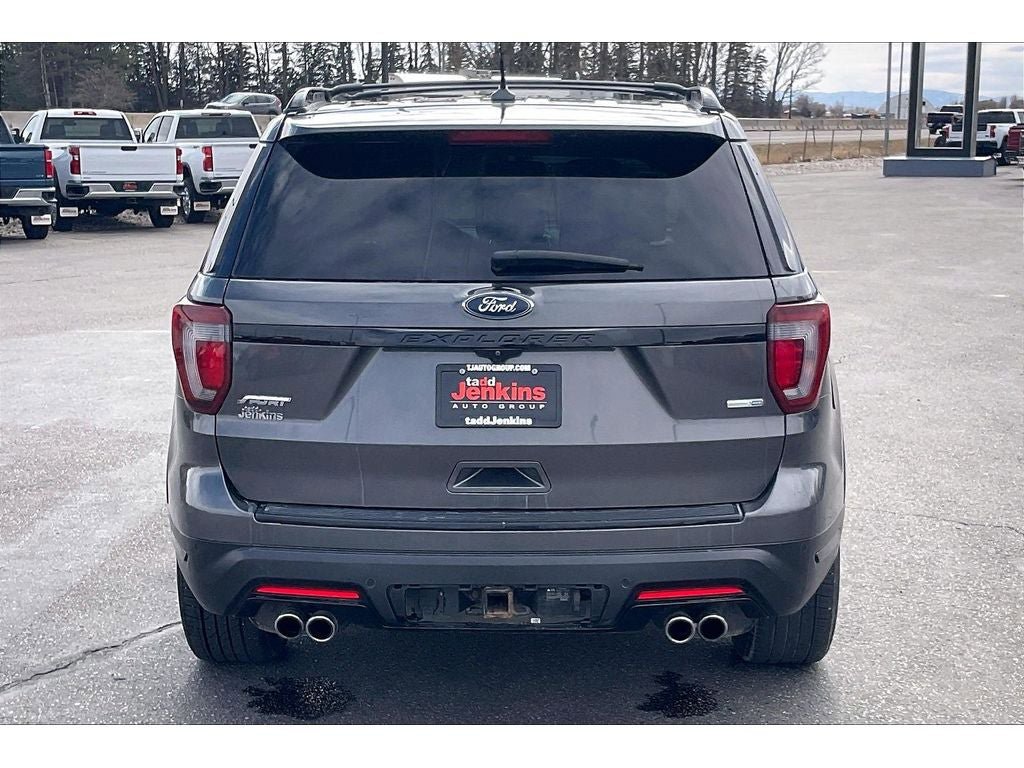 Used 2018 Ford Explorer Sport AWD/4WD image 4