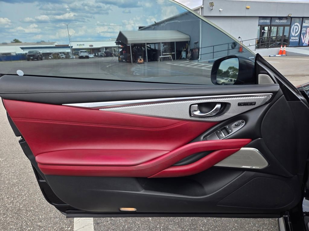 Used 2018 INFINITI Q60 Red Sport 400 w/ Sensory Package 3.0T Sport RWD image 21