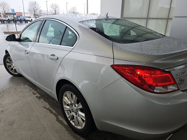 Used 2012 Buick Regal Leather image 7