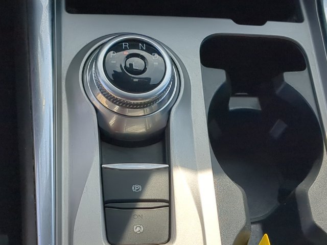 Used 2022 Ford Explorer XLT w/ Equipment Group 202A RWD image 26