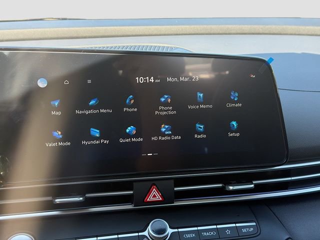New 2026 Hyundai Elantra Limited FWD image 15