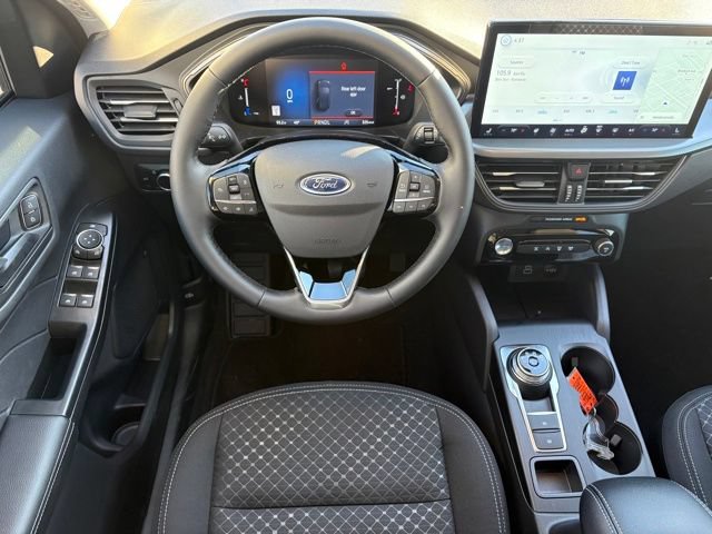 Used 2026 Ford Escape Active w/ Tech Pack #1 AWD/4WD image 12