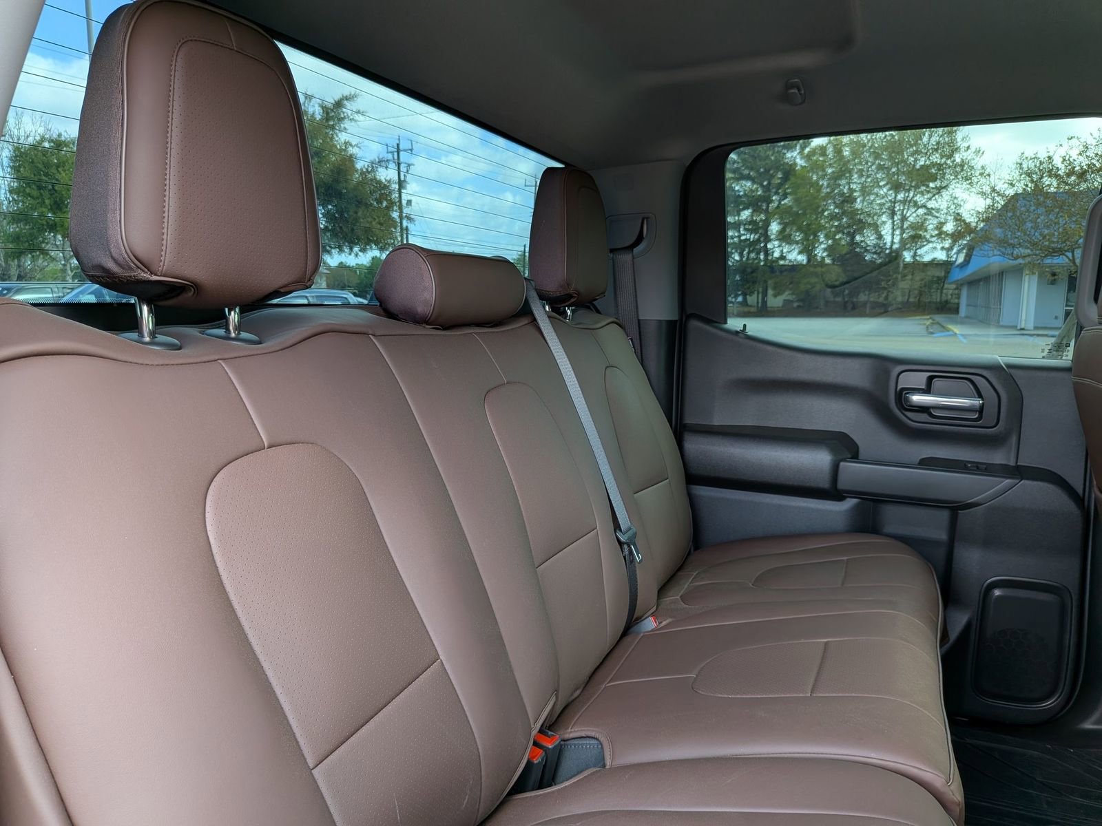 Used 2026 Chevrolet Silverado 1500 Custom Trail Boss w/ Dark Appearance Package AWD/4WD image 31