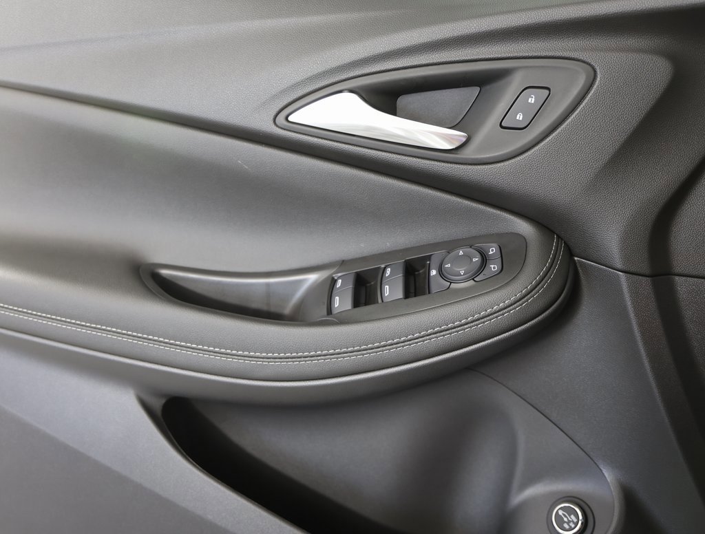 Used 2026 Buick Encore GX Preferred w/ Comfort Package image 25