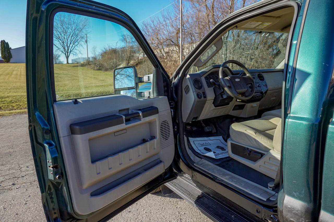 Used 2008 Ford F350 XLT image 17