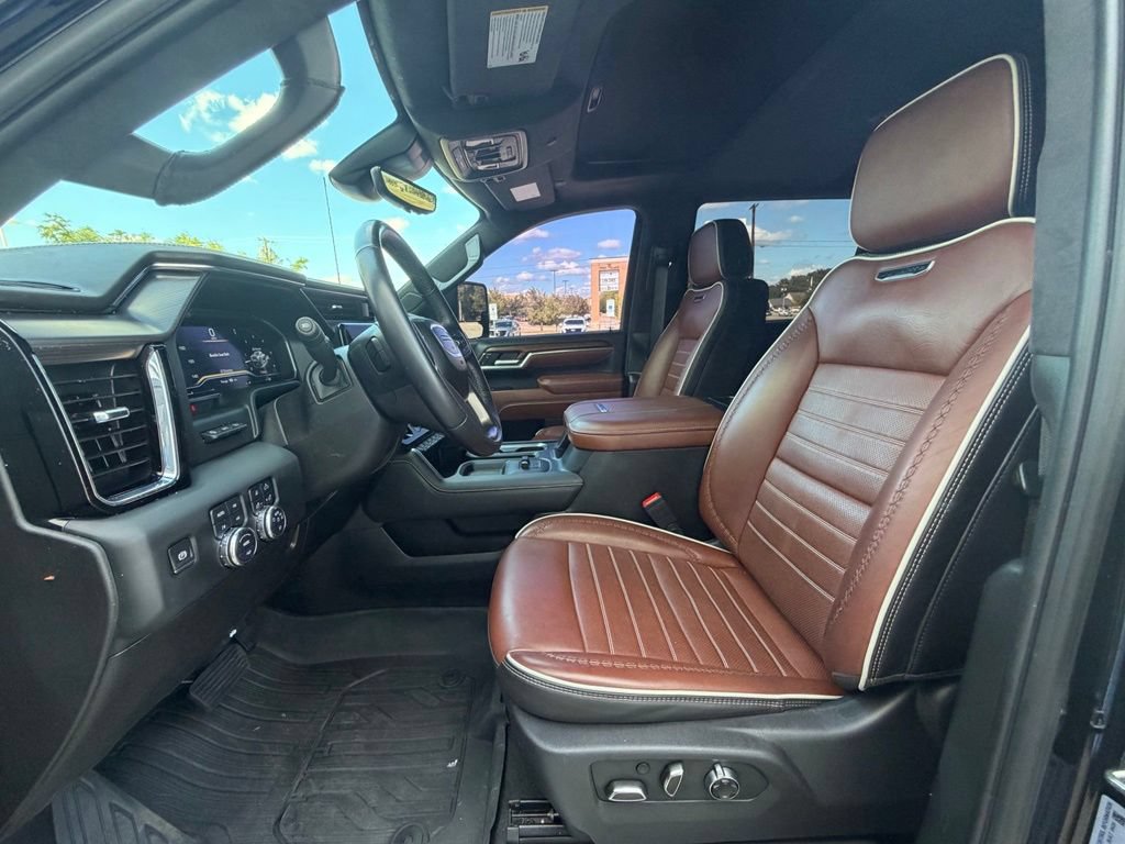 Used 2024 GMC Sierra 2500 Denali Ultimate w/ Max Trailering Package AWD/4WD image 19