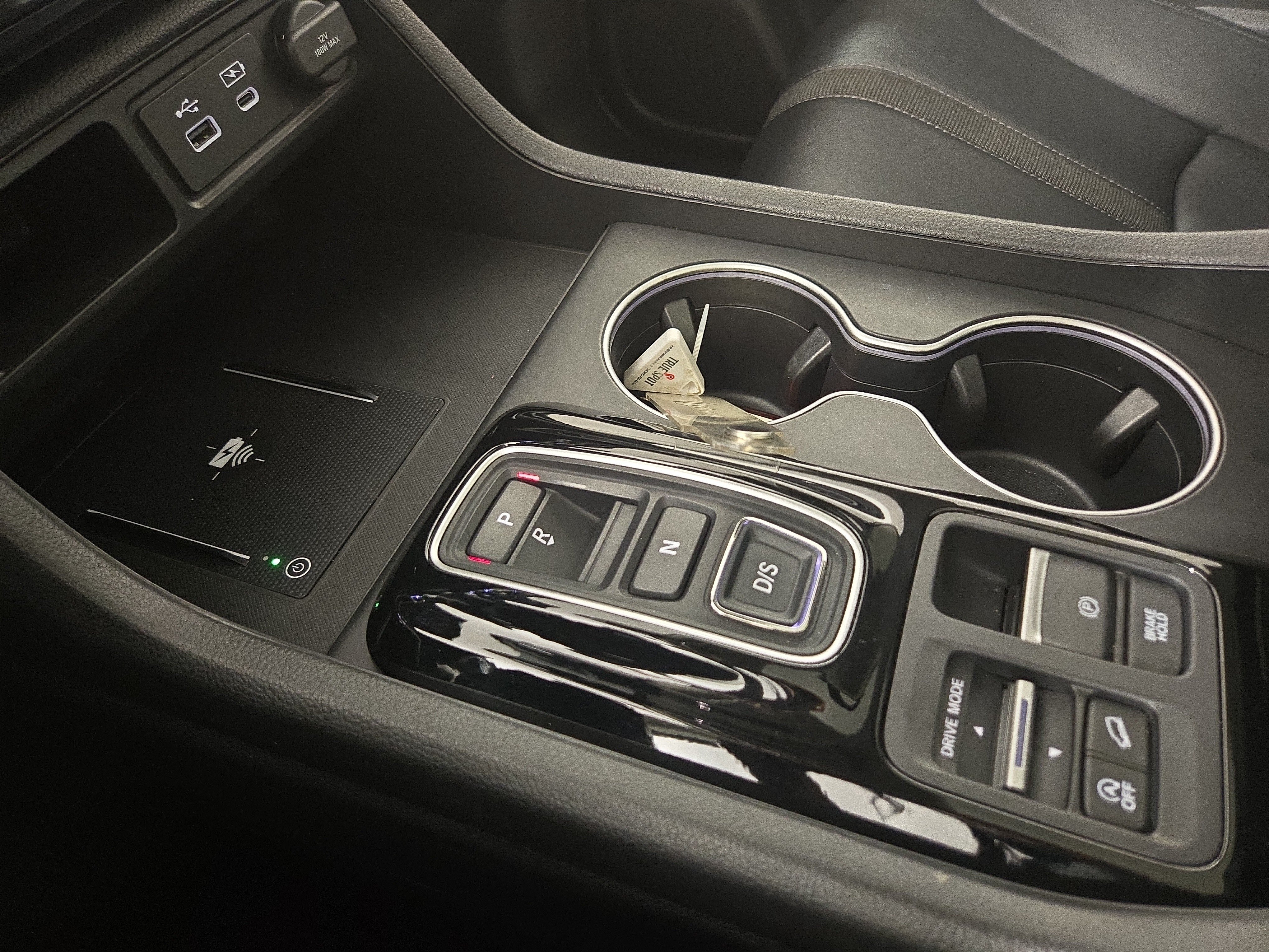 Used 2025 Honda Pilot Touring image 25