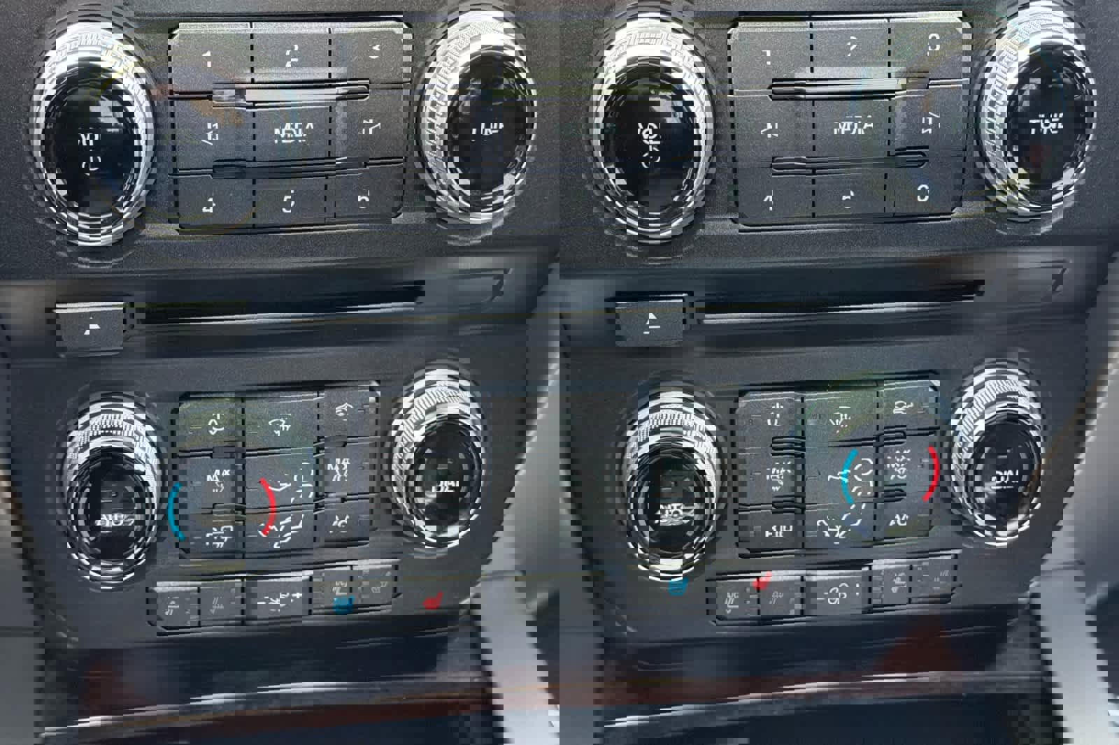 Used 2017 Ford F350 Platinum w/ Platinum Ultimate Package image 20