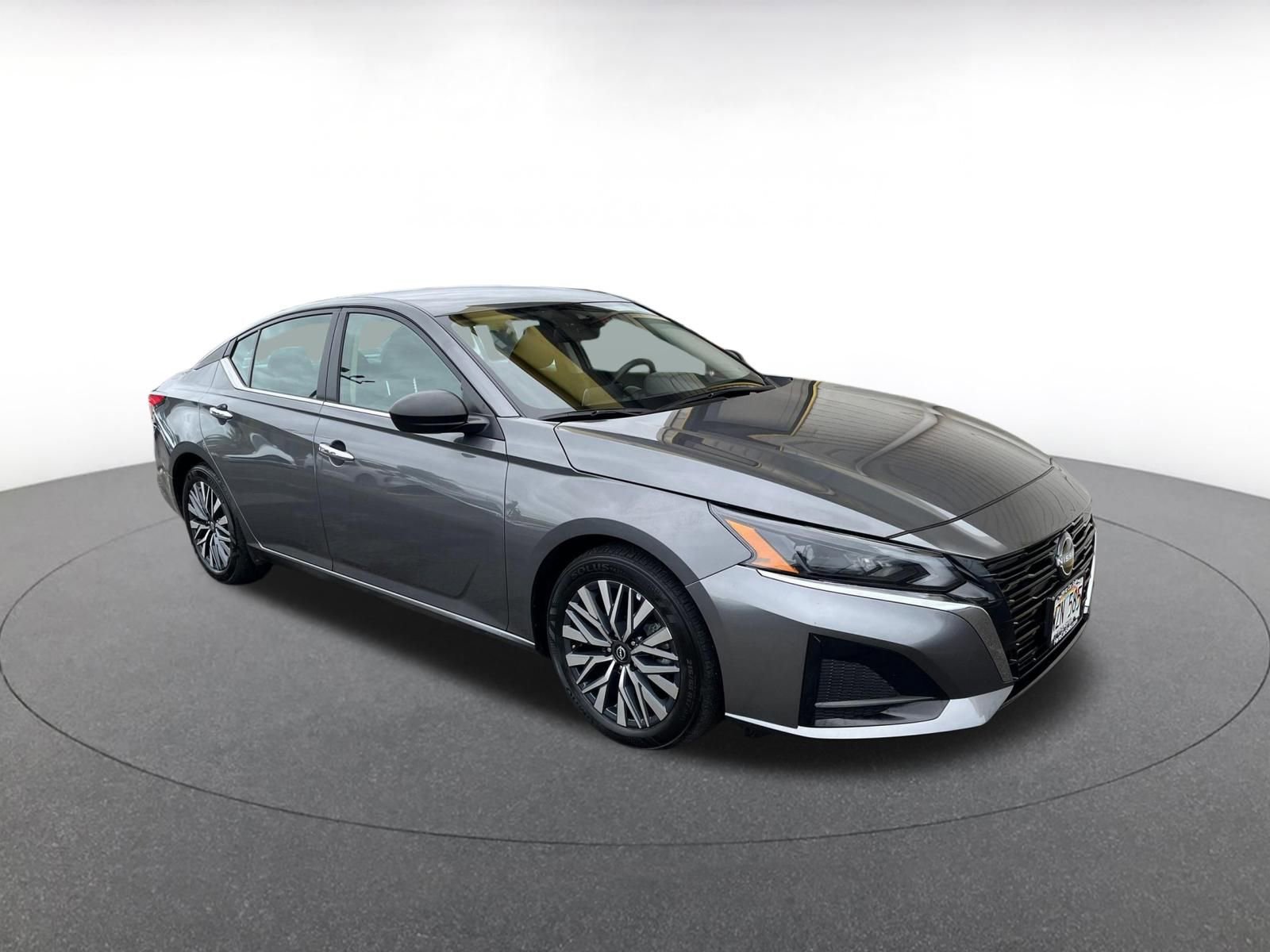 Used 2024 Nissan Altima 2.5 SV