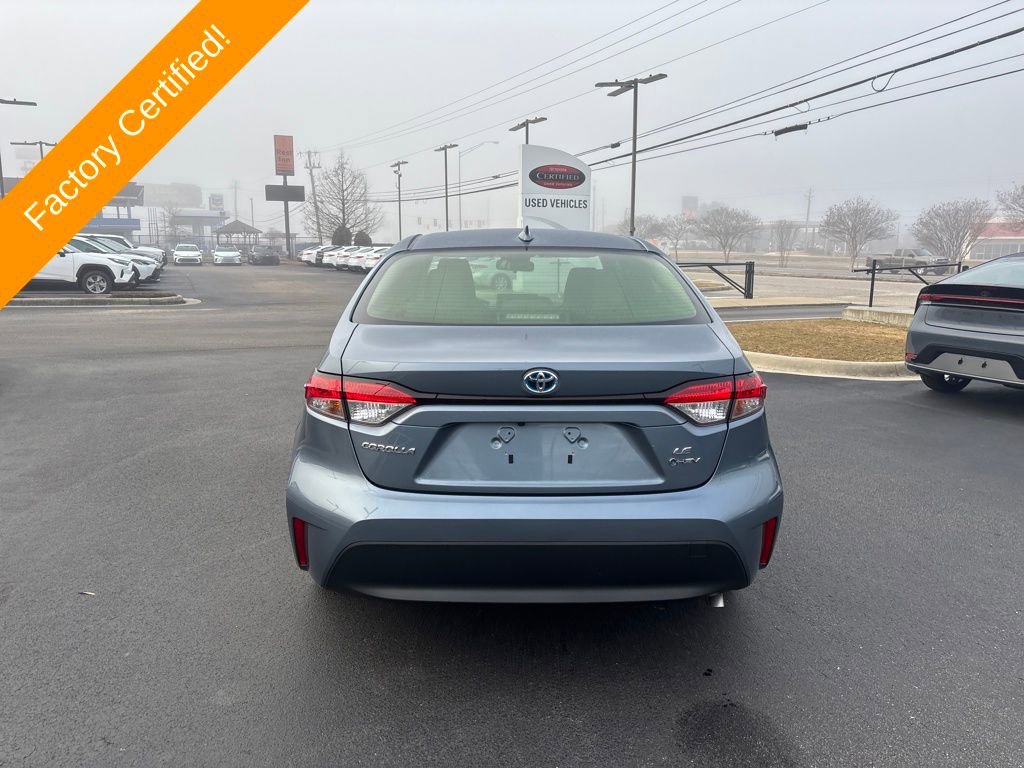 Used 2025 Toyota Corolla LE image 4