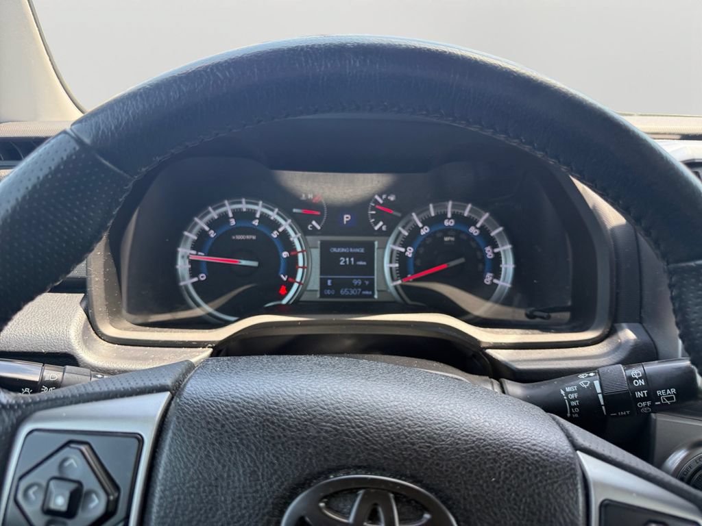 Used 2019 Toyota 4Runner SR5 Premium AWD/4WD image 16