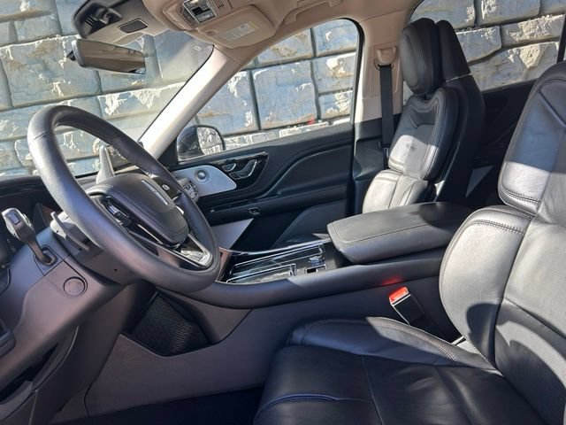 Used 2024 Lincoln Aviator Reserve w/ Equipment Group 201A AWD/4WD image 8