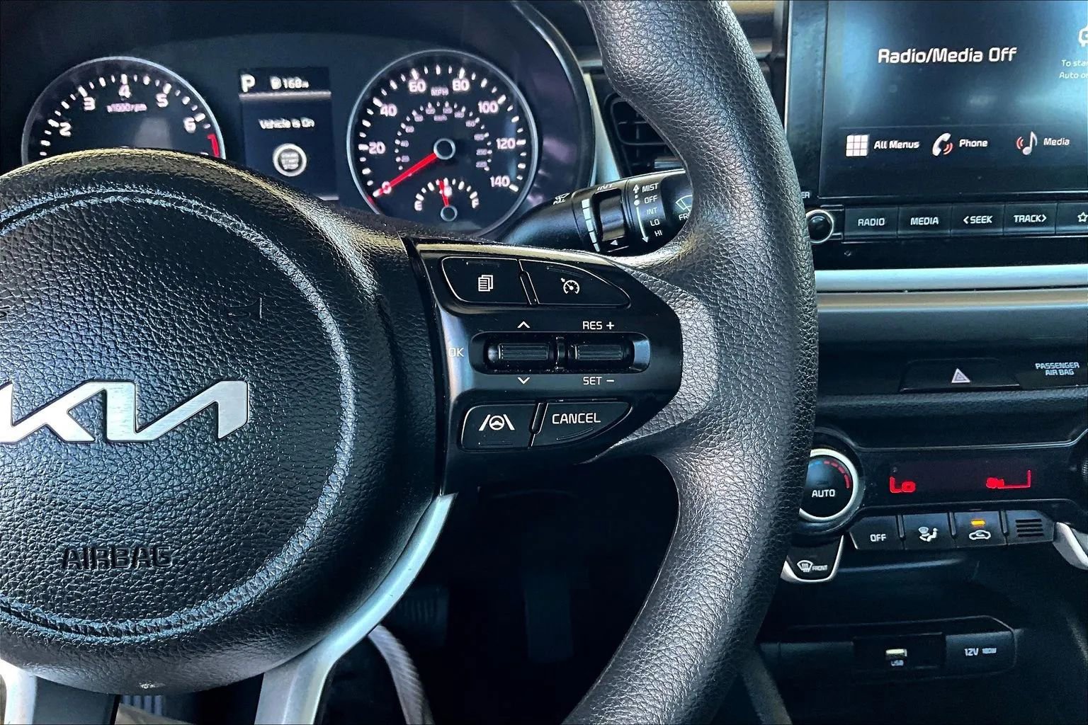 Used 2023 Kia Rio S w/ Technology Package image 11