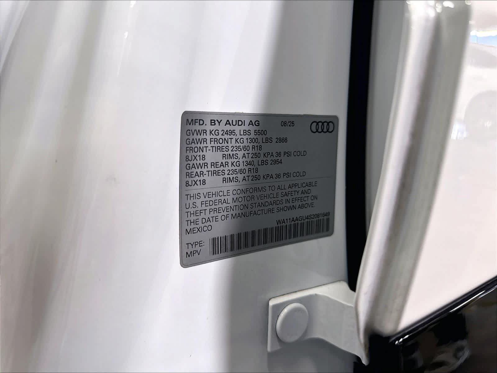 Certified 2025 Audi Q5 Premium AWD/4WD image 35