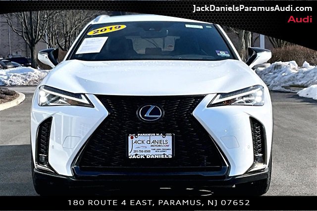 Used 2019 Lexus UX 200 F Sport w/ F Sport Premium Package image 3