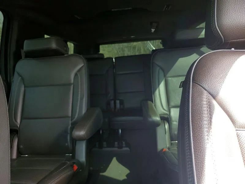 Used 2021 GMC Yukon XL Denali w/ Advanced Technology Package image 10