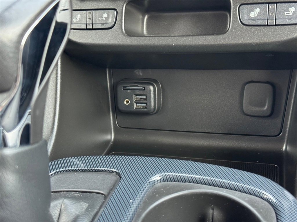 Used 2022 Chevrolet Colorado Z71 w/ Safety Package image 15