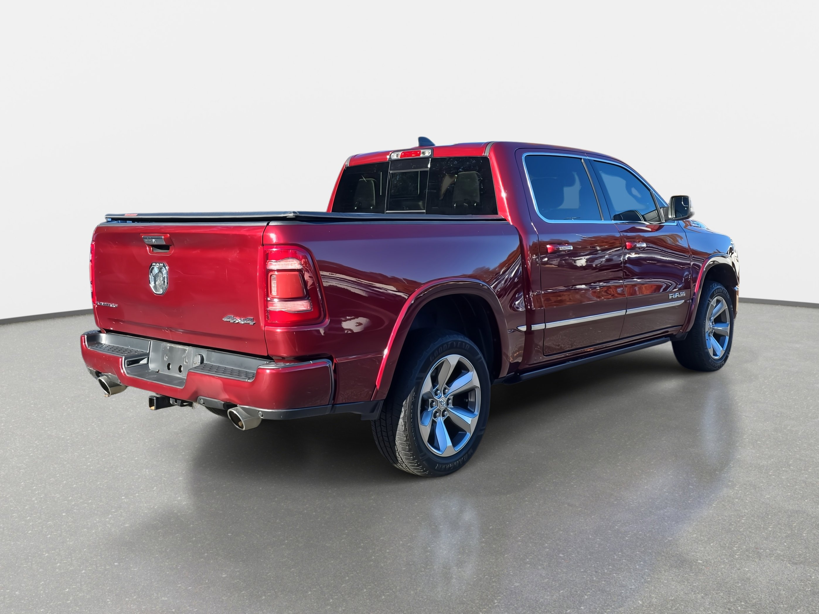 Used 2020 RAM 1500 Limited w/ Body Color Bumper Group image 5