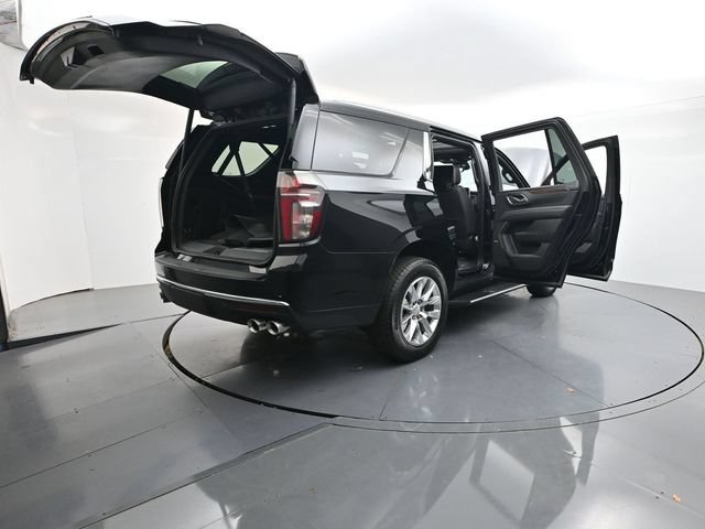Used 2023 Chevrolet Tahoe Premier w/ Premium Package AWD/4WD image 63